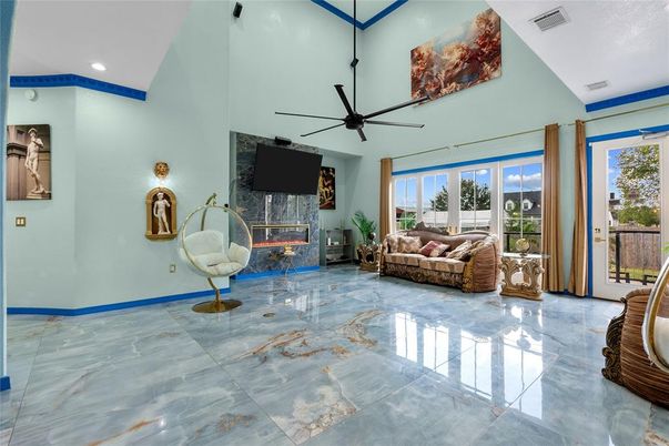 Fireplace, Interior, Living room, Recessed Lighting