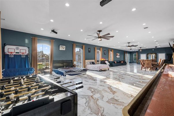 Dining room, Interior, Kitchen, Marble, Recessed Lighting