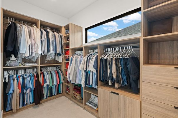 Interior, Walk-in Closets