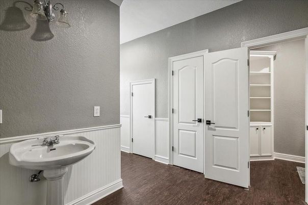 Bathroom, Interior, Wood Texture Flooring
