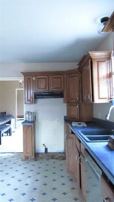Interior, Kitchen, Tile Countertops