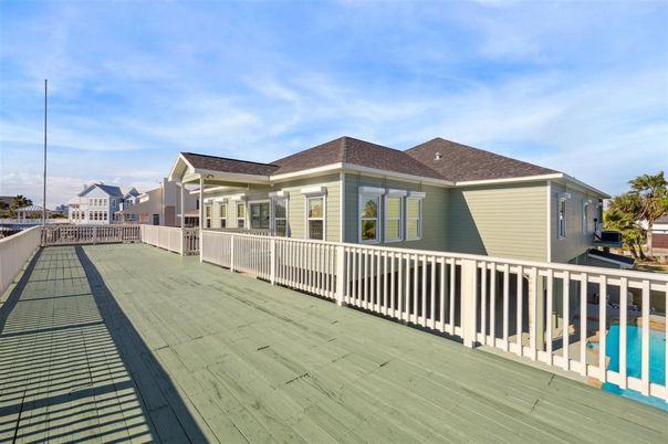 Exterior, Pool, Wood Texture Flooring