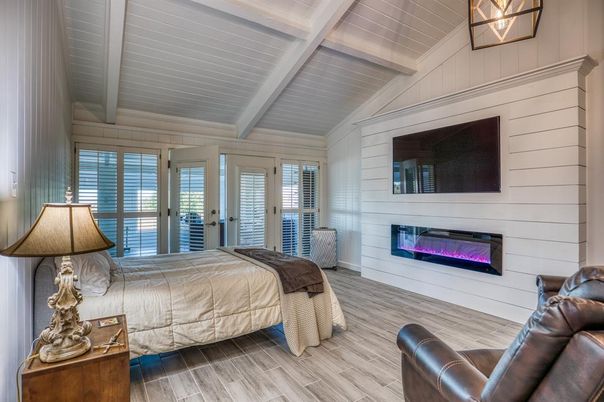 Bedroom, Fireplace, Interior, Wood Texture Flooring