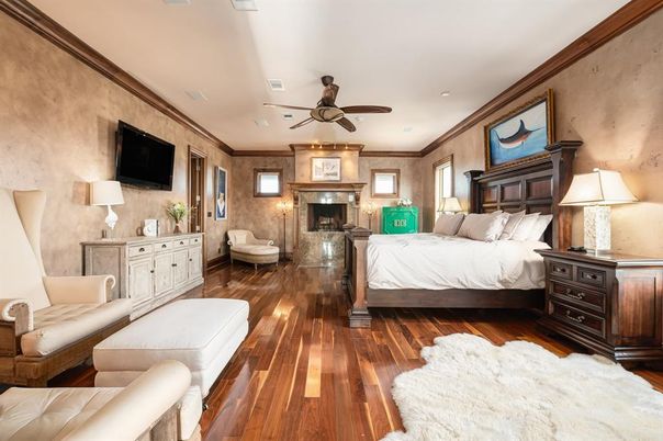 Bedroom, Fireplace, Interior, Recessed Lighting, Wood Texture Flooring