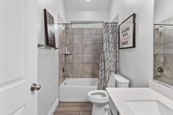 Bathroom, Interior, Recessed Lighting, Wood Texture Flooring
