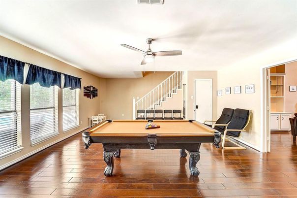 Billiard Table, Game Room, Interior, Wood Texture Flooring