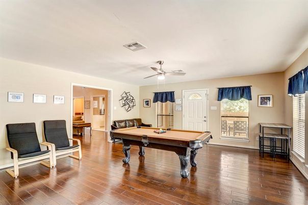 Billiard Table, Game Room, Interior, Wood Texture Flooring