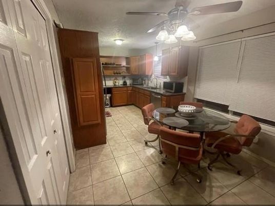 Dining room, Interior, Kitchen