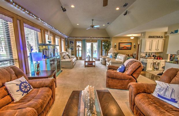 Interior, Living room, Recessed Lighting