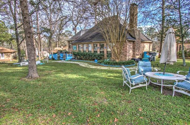 Backyard, Exterior, Playground