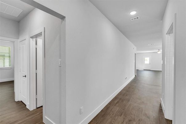 Interior, Recessed Lighting, Wood Texture Flooring