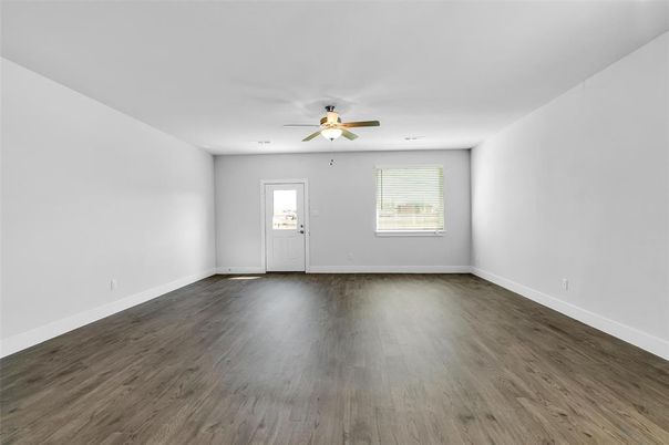 Empty room, Interior, Recessed Lighting, Wood Texture Flooring