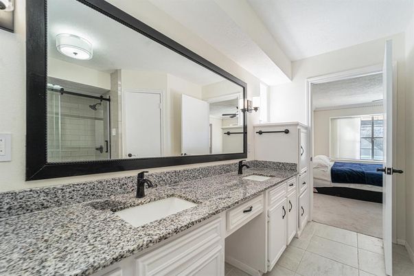 Bathroom, Bedroom, Dual Sink Vanities, Glass Shower, Interior