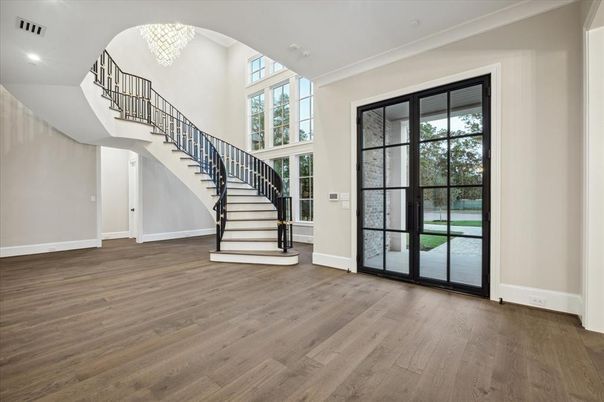 Chandelier, Interior, Recessed Lighting, Wood Texture Flooring