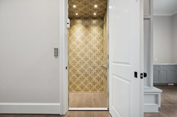 Interior, Recessed Lighting, Wood Texture Flooring