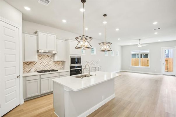 Interior, Kitchen, Pendant Lights, Recessed Lighting, Wood Texture Flooring