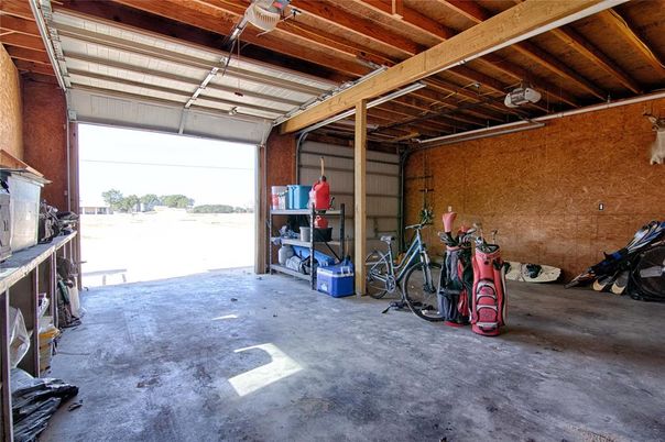 Garage, Interior, Wooden Beams, Wooden Ceilings
