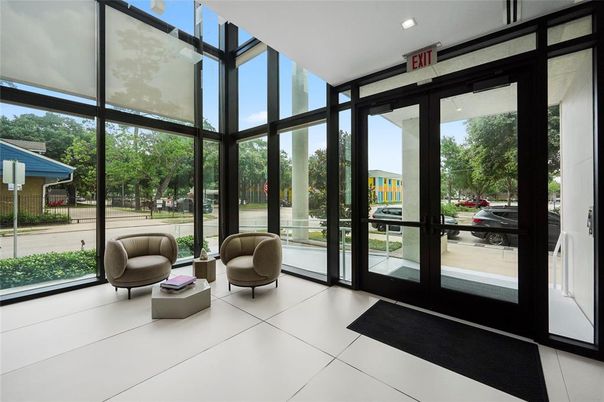 Interior, Recessed Lighting, Sun Room