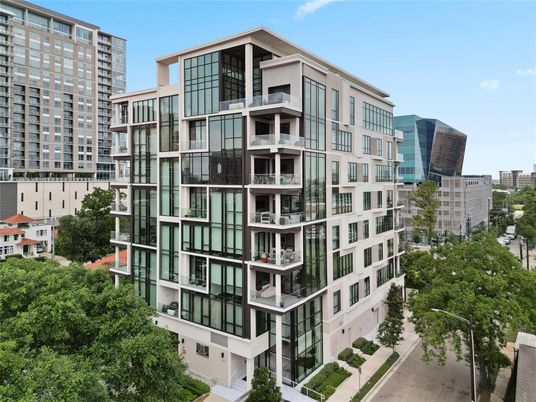 Exterior, Facade, Condo Building