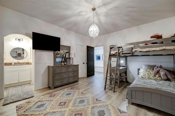 Bedroom, Interior, Pendant Lights, Wood Texture Flooring