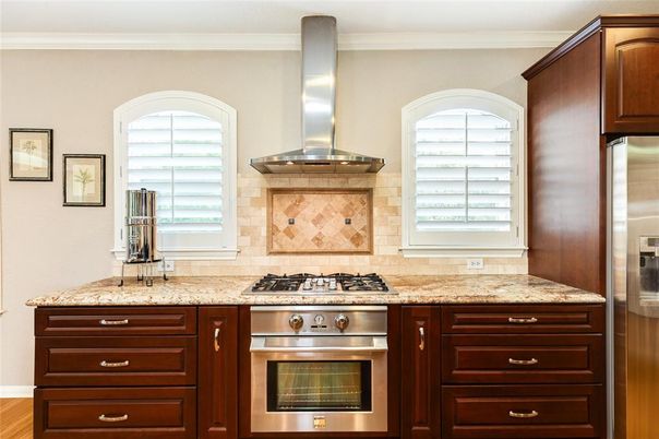 Interior, Kitchen, Stainless Steel Appliances