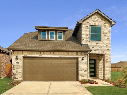 Attached, Exterior, Facade, Brick Traditional