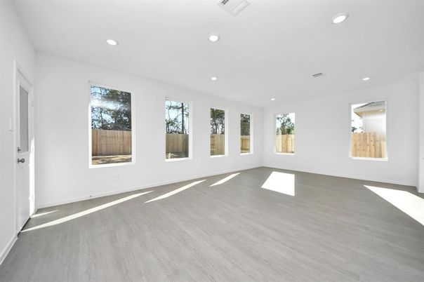Empty room, Interior, Recessed Lighting, Wood Texture Flooring