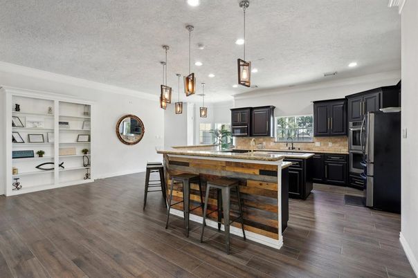 Interior, Kitchen, Pendant Lights, Recessed Lighting, Wood Texture Flooring