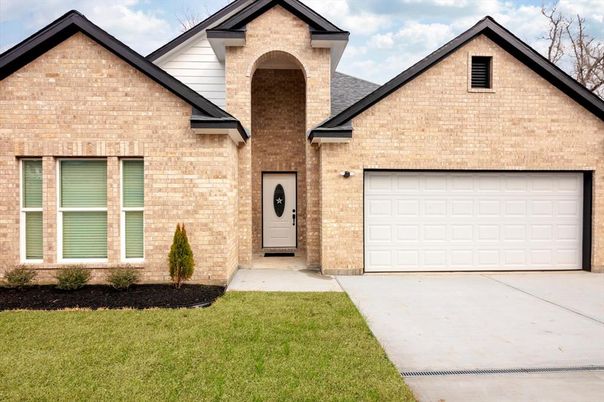 Attached, Exterior, Facade, Brick Facade, Brick Traditional