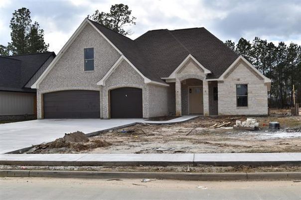 Attached, Exterior, Facade, Brick Facade, Brick Traditional