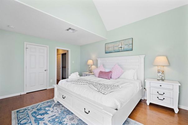 Bedroom, Interior, Wood Texture Flooring