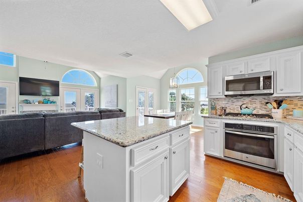 Interior, Kitchen, Living room, Stainless Steel Appliances, Wood Texture Flooring