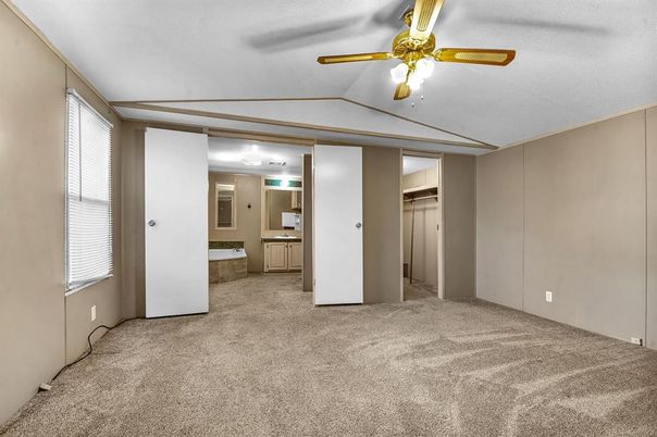 Bathroom, Empty room, Interior