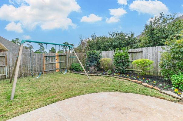 Backyard, Exterior, Playground