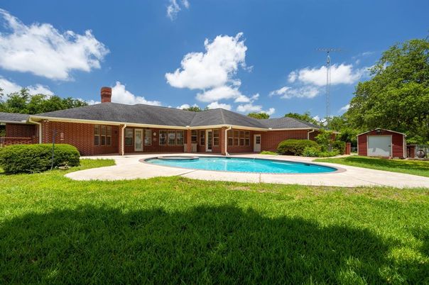 Backyard, Detached Garage, Exterior, Pool