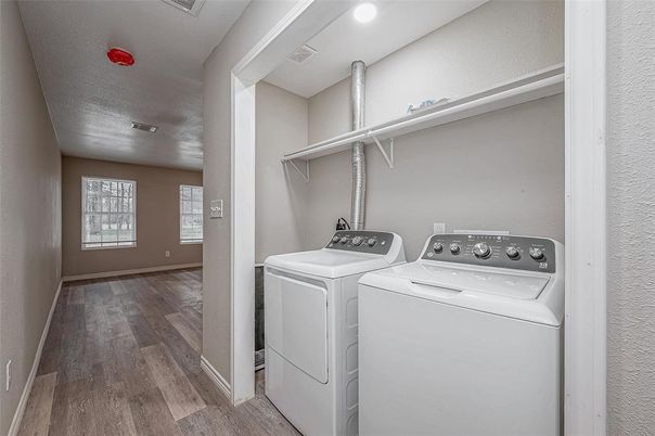 Interior, Recessed Lighting, Utility Closets, Washer, Wood Texture Flooring