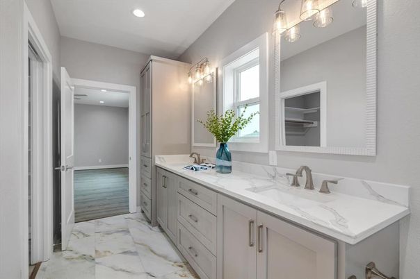 Bathroom, Dual Sink Vanities, Interior, Marble, Recessed Lighting