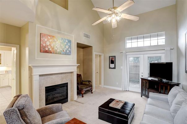 Fireplace, Interior, Living room