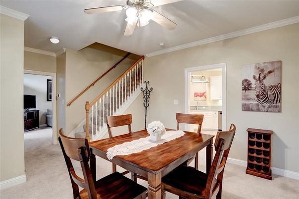 Dining room, Interior