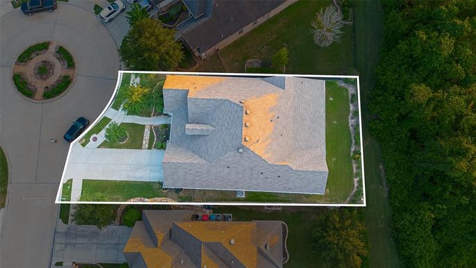 Exterior, Drone