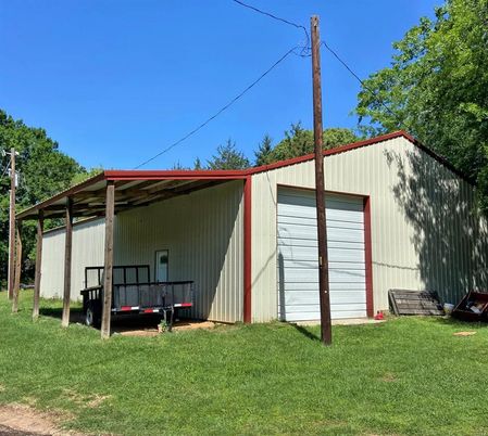 Backyard, Detached Garage, Exterior