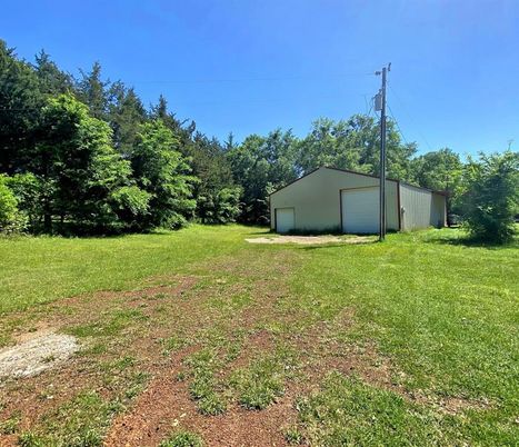 Backyard, Detached Garage, Exterior