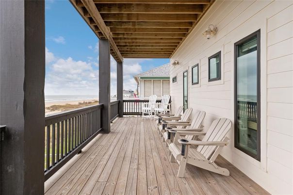 Exterior, Wood Texture Flooring