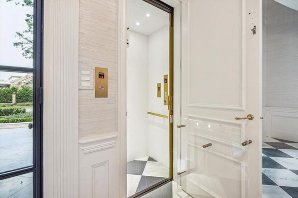 Elevator, Interior, Recessed Lighting