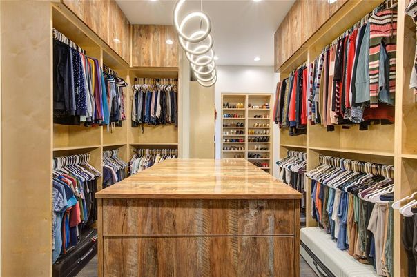 Interior, Recessed Lighting, Walk-in Closets