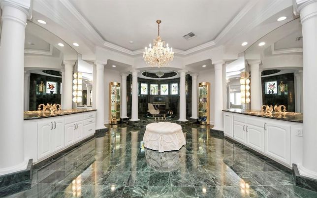 Chandelier, Interior, Marble, Recessed Lighting
