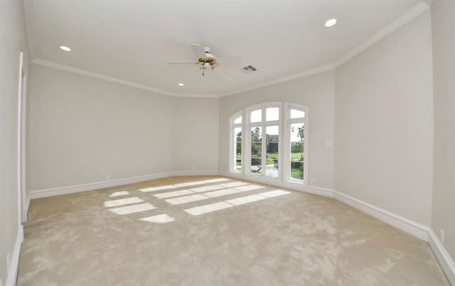Empty room, Interior, Recessed Lighting
