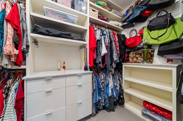 Interior, Walk-in Closets
