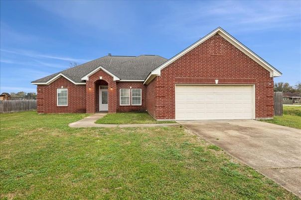 Attached, Exterior, Facade, Brick Facade, Brick Traditional