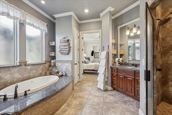 Bathroom, Bedroom, Interior, Recessed Lighting